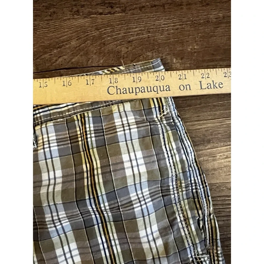 Tommy Bahama these tommy